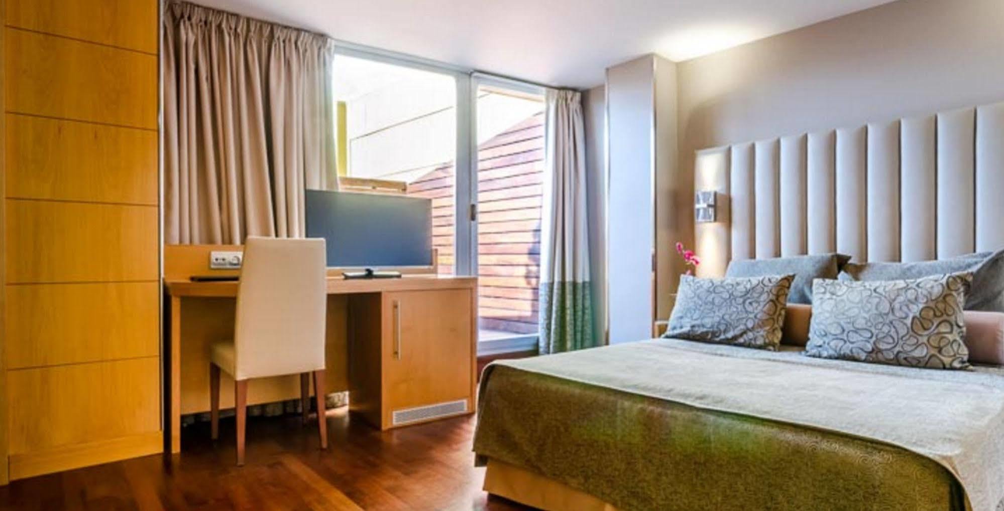 Sansi Hotel